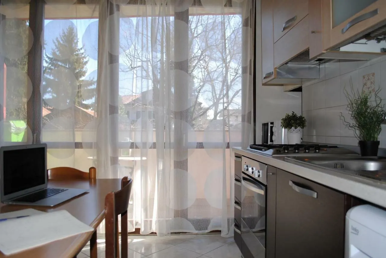 Bnbook Bilo Malpensa Gallarate Apartment